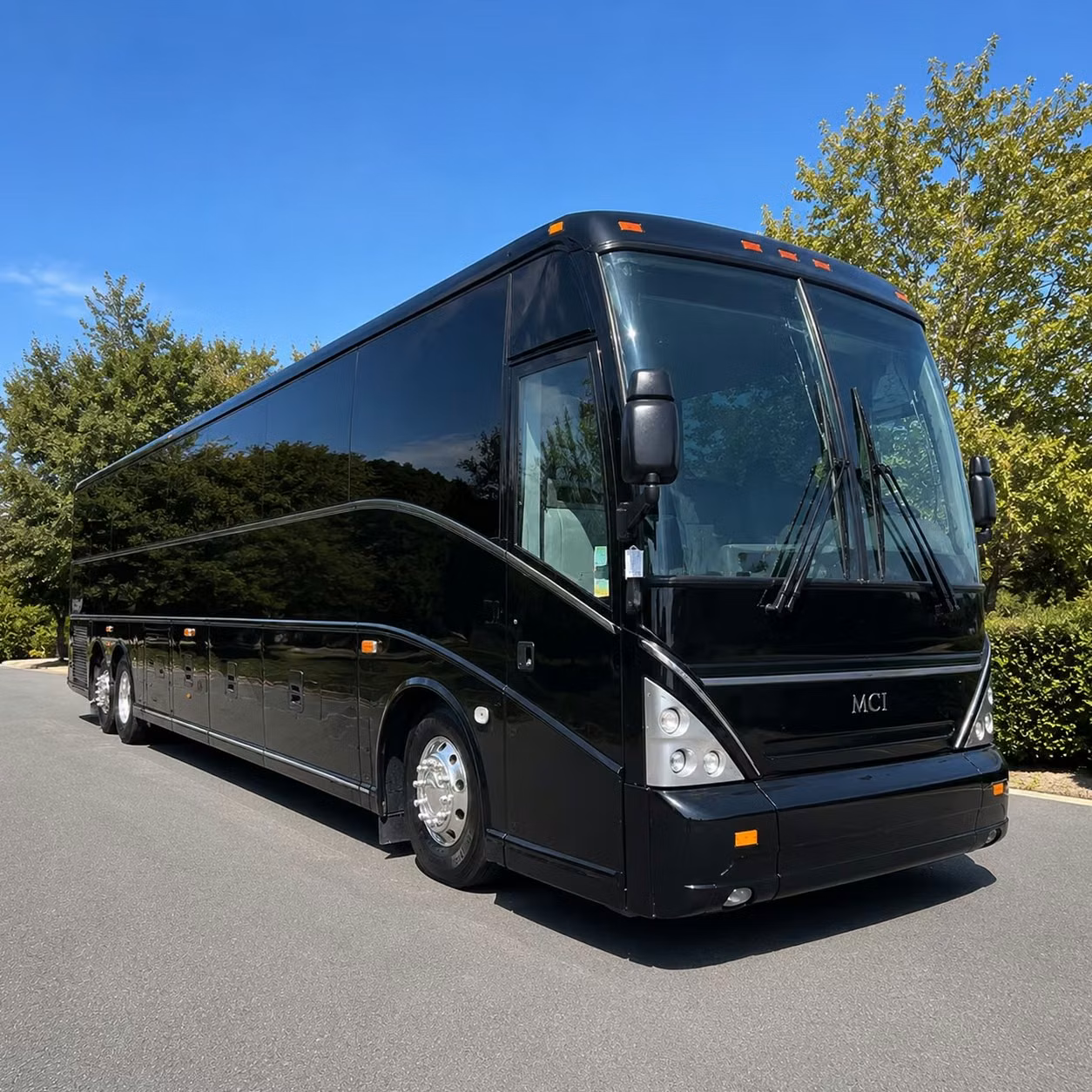 corporate event bus rentals and employee shuttles in fullerton