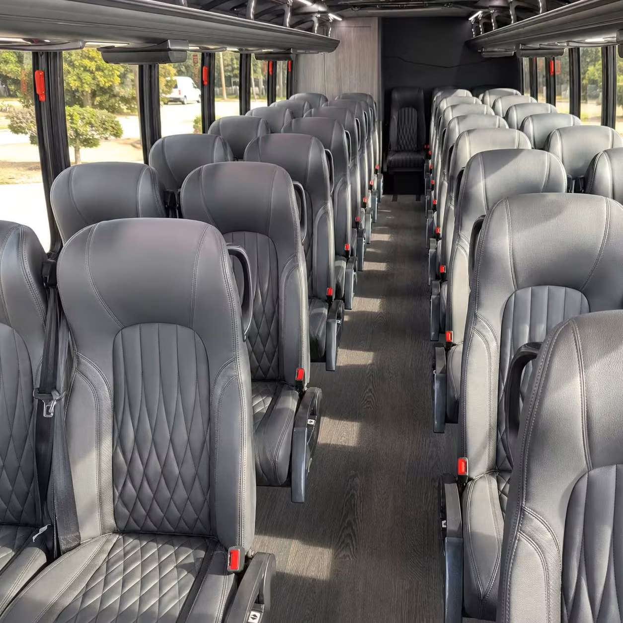 minibus rentals for smaller concert groups in fullerton